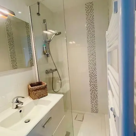 Les Mouettes Face * La Baule