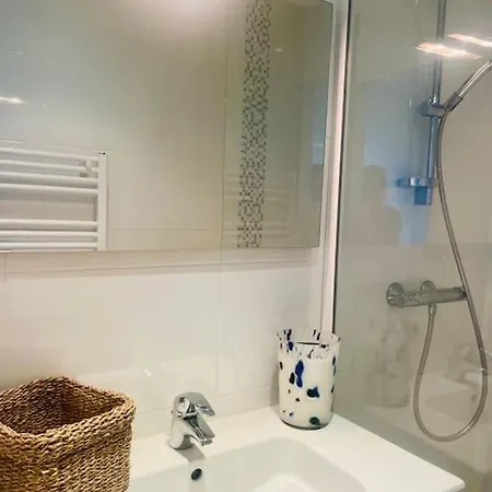 Les Mouettes Face Apartman *