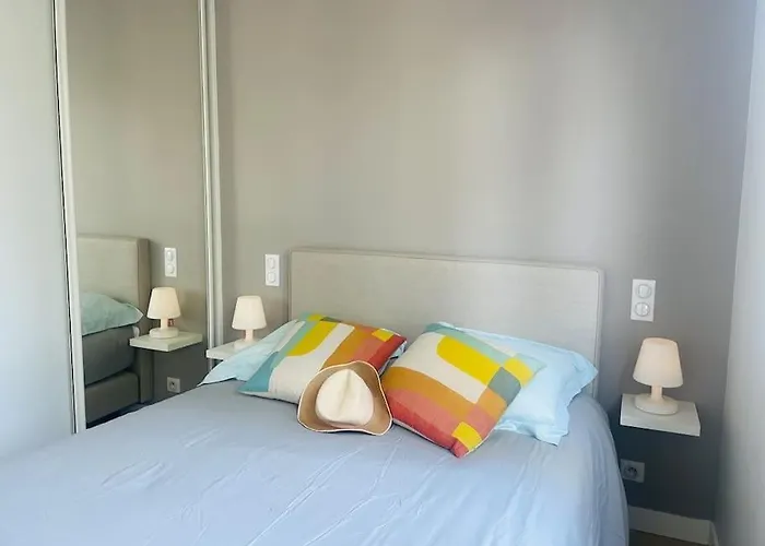 Les Mouettes Face Apartment *