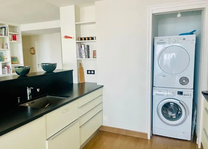 Les Mouettes Face Apartment